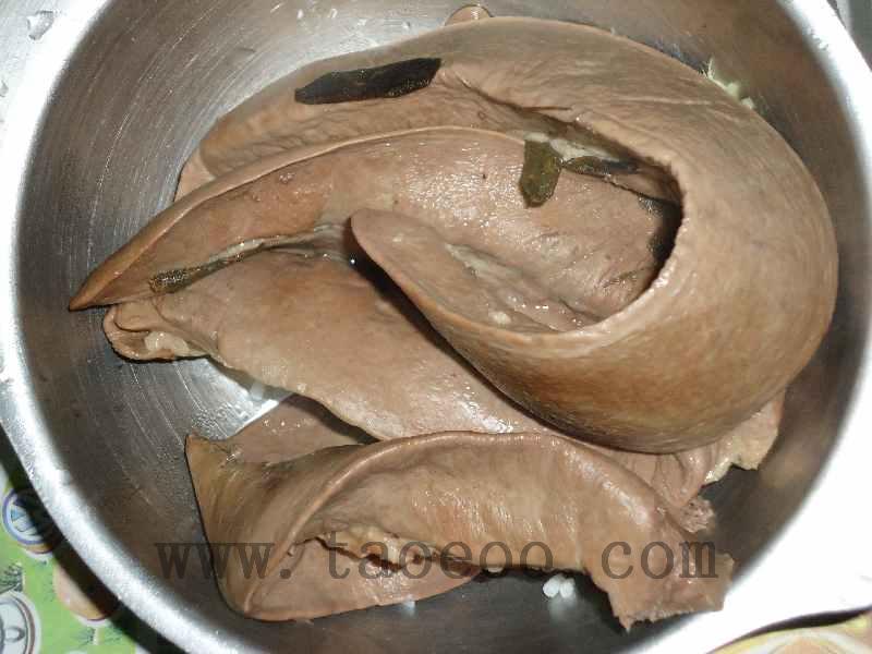 猪横脷鸡骨草煲汤