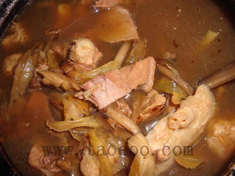 南北杏霸王花干无花果猪肺汤