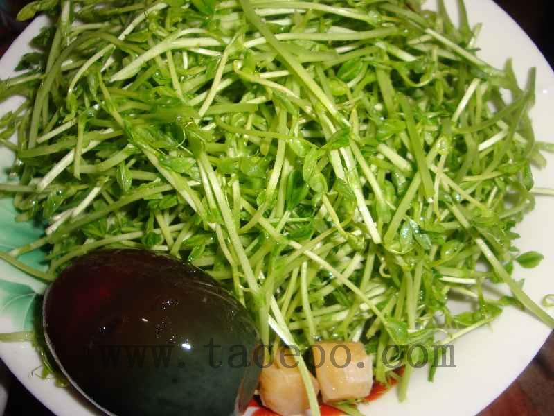豆苗皮蛋汤
